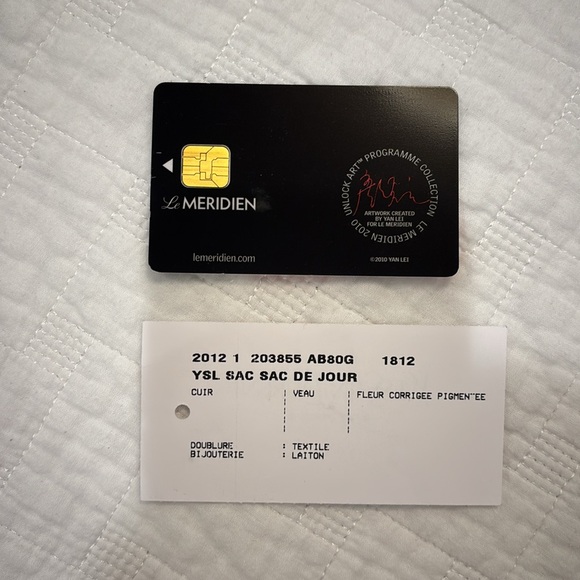 SAINT LAURENT Textured Patent Monogram Large Belle De Jour Clutch Black - Picture 5 of 5